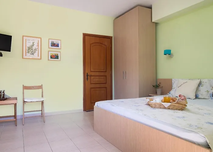 Affittacamere Niriides 3*