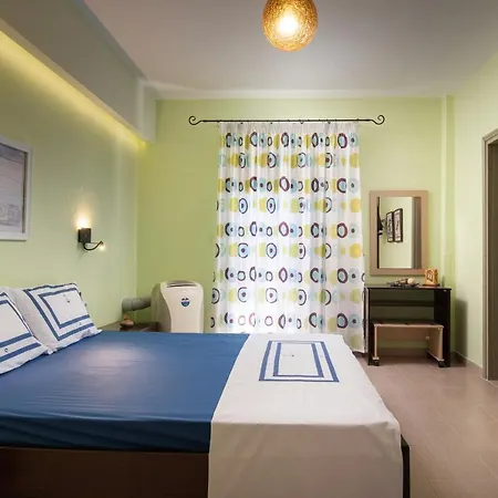 Niriides Guest house Porto Koufo