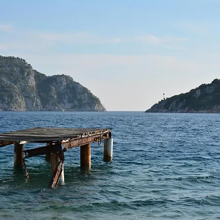 Niriides * Porto Koufo