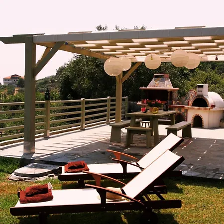 Πανσιόν Niriides Πόρτο Κουφό