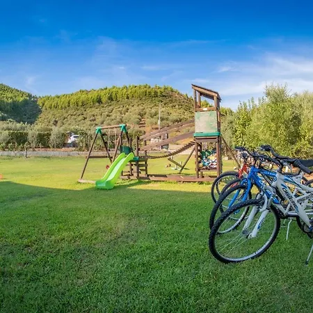 Niriides Guest house Porto Koufo