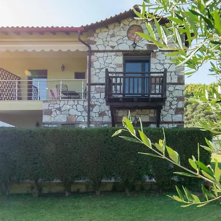 Guest house Niriides