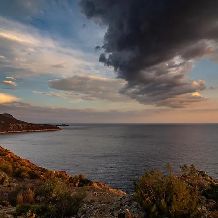 Niriides 3* Porto Koufo