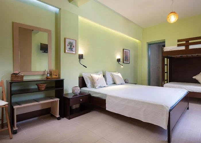 Niriides Konukevi 3*